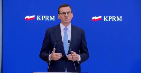 “Powinien dostać medal”. Premier chciałby nagrodzić A. Macierewicza za raport podkomisji smoleńskiej
