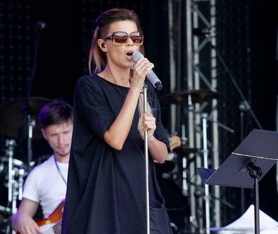 Boskie nogi Edyty Górniak!