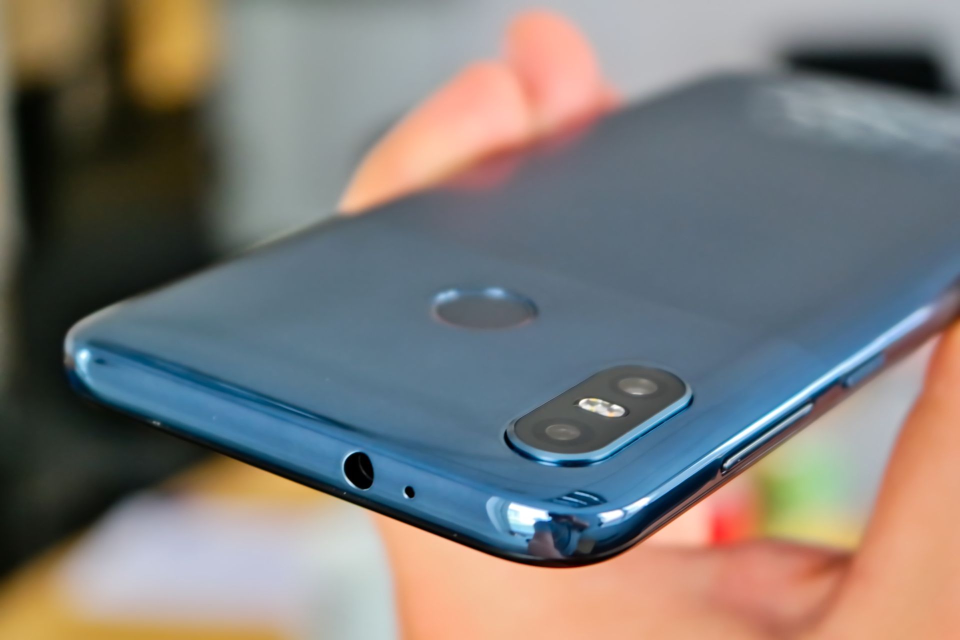 HTC U12 Life oficjalnie. Wizualnie wyróżnia się z tłumu [+ pierwsze wrażenia] 5