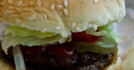 Podwójny hamburger z przyprawami