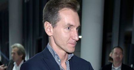 Piotr Kraśko pozywa tygodnik "W Sieci" za kontrowersyjną okładkę