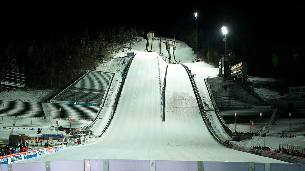 Getty Images / Ragnar Singsaas / Na zdjęciu: skocznia w Lillehammer