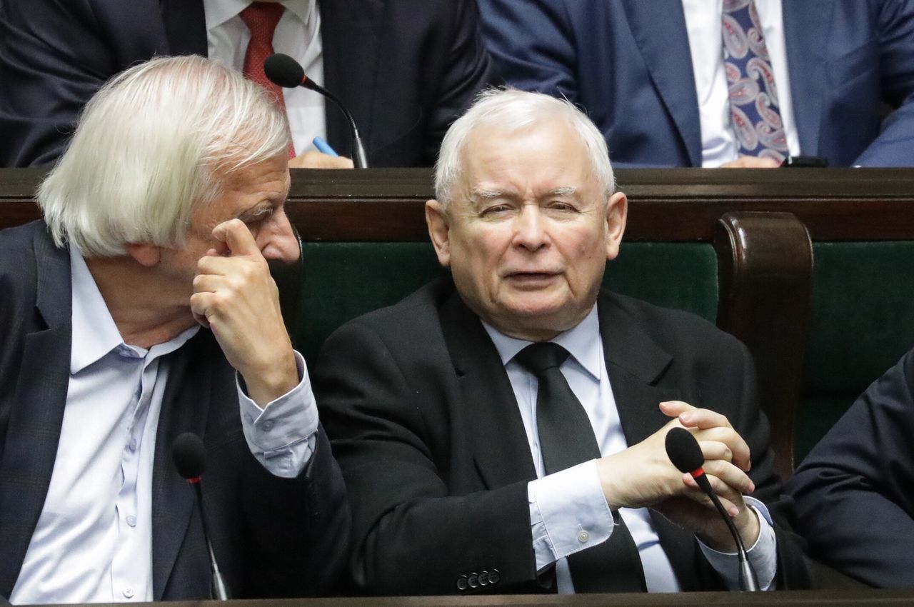 Kaczyński zarzucił Tuskowi "chamstwo niemieckie". Poseł tłumaczy