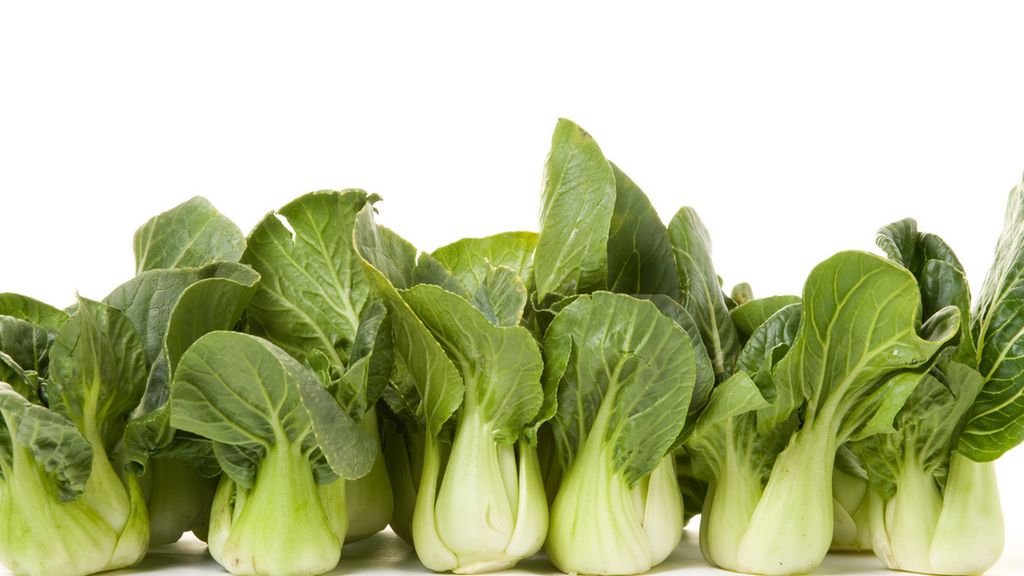 Surowa kapusta chińska (pak-choi)