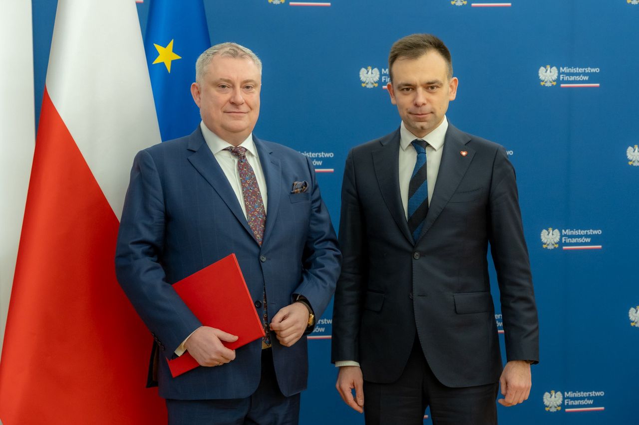 Minister finansów Andrzej Domański i Jacek Gdański