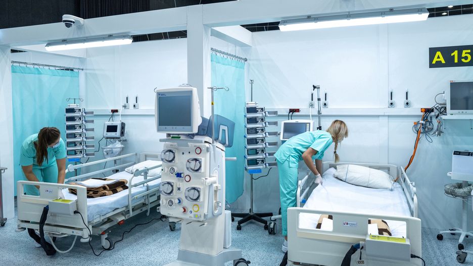 Szpital tymczasowy w MCK w Katowicach czeka na pacjentów.
