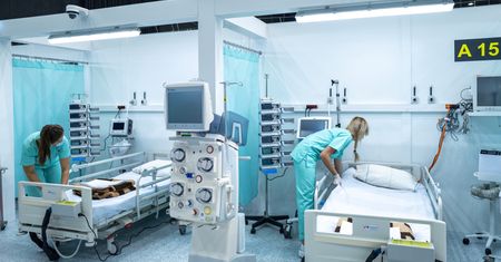 Katowice. Szpital tymczasowy dla chorych na koronawirusa w MCK gotowy
