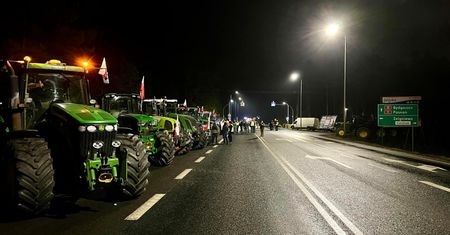 Rolnicy znów protestują. Są utrudnienia na drogach