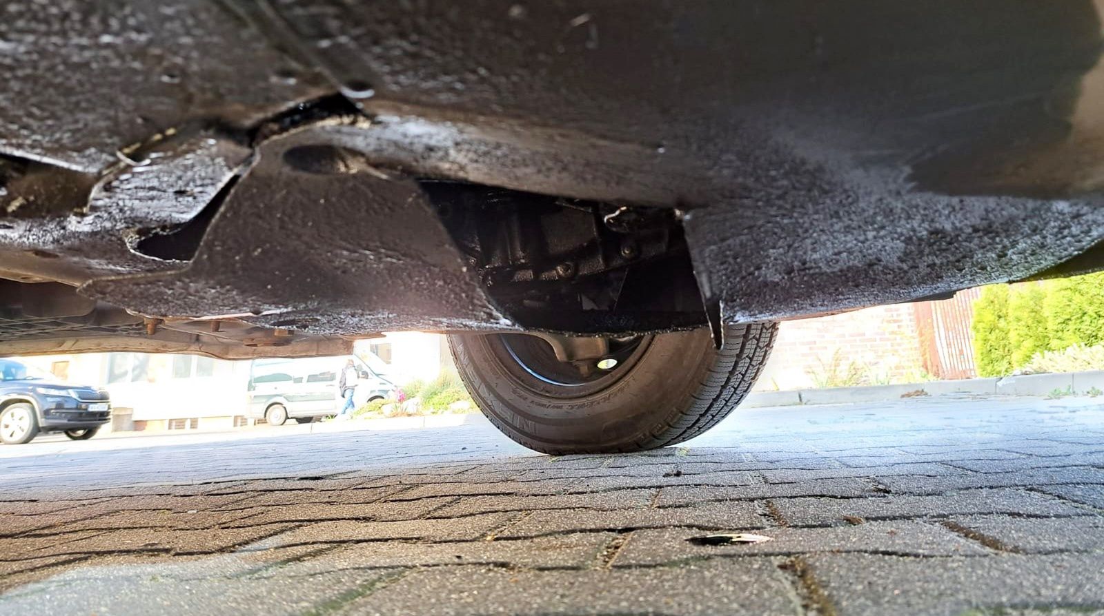 Bus przewożący niepełnosprawne dzieci do szkoły