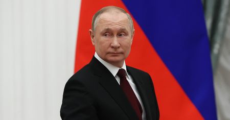 TASS: Putin mówi, że ma zamiar podpisać dekret o uznaniu niepodległości Donbasu. Ogłosił to Niemcom i Francji