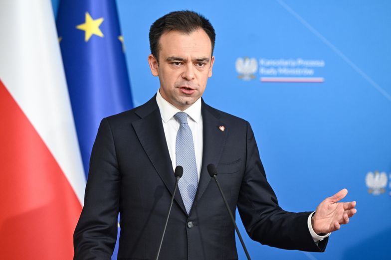Andrzej Doma�ski
Radek Pietruszka
konferencja, po posiedzeniu, prasowa, rz�du, konferencja konferencji, po posiedzeniu rz�du, w kprm, Ludzie, portret