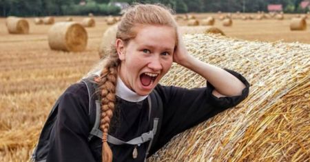 Zrzuciła habit. Teraz zdradziła, jak wyglądał jej dzień w zakonie