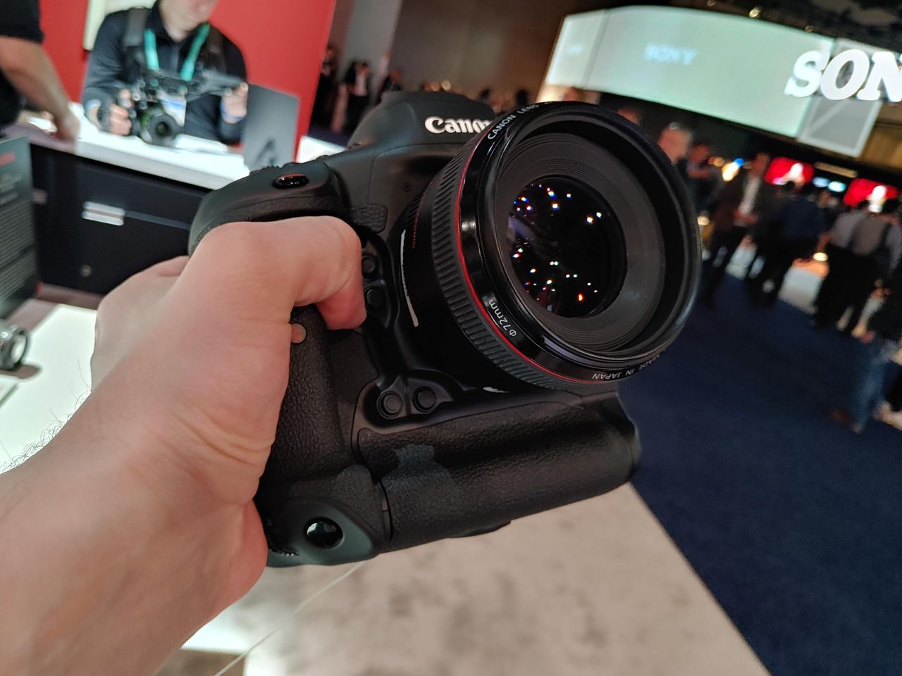 Targi CES w Las Vegas 2020 / Canon EOS-1D X Mark III