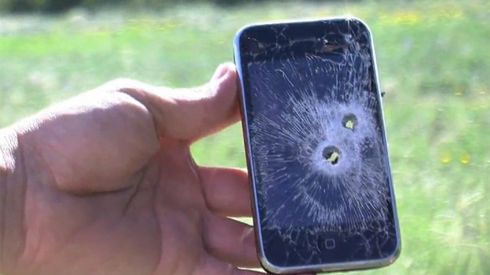 Niezniszczalny włoski iPhone [wideo] 1