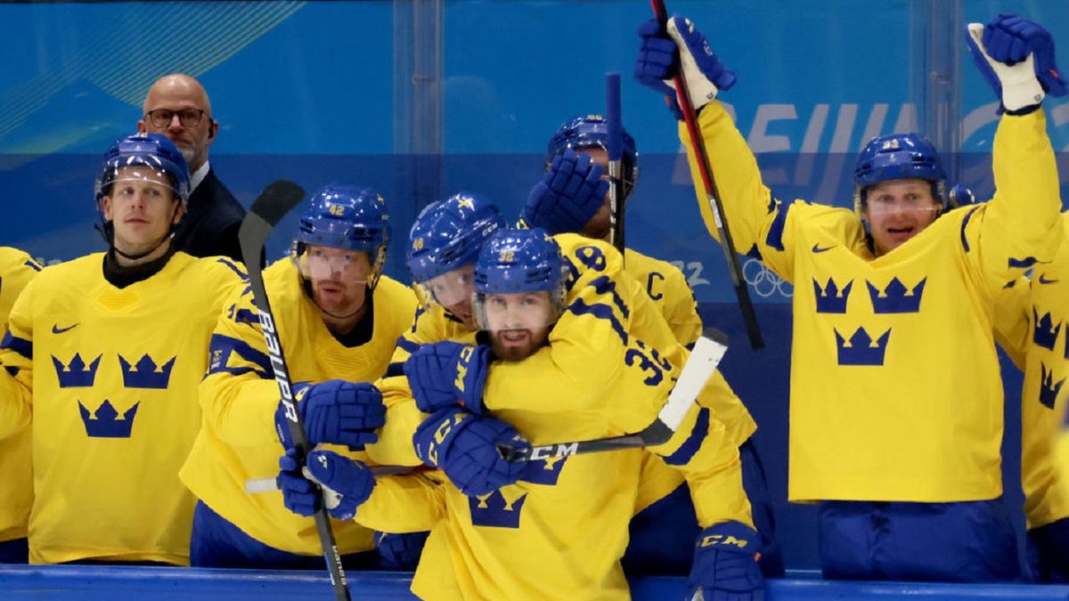 Getty Images / Bruce Bennett / Na zdjęciu: Szwedzi cieszą się z gola