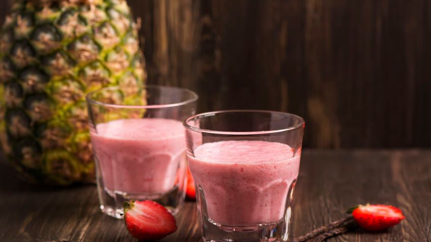 Jogurt owocowy o obniżonej zawartości tłuszczu (11 g białka w 225 g)