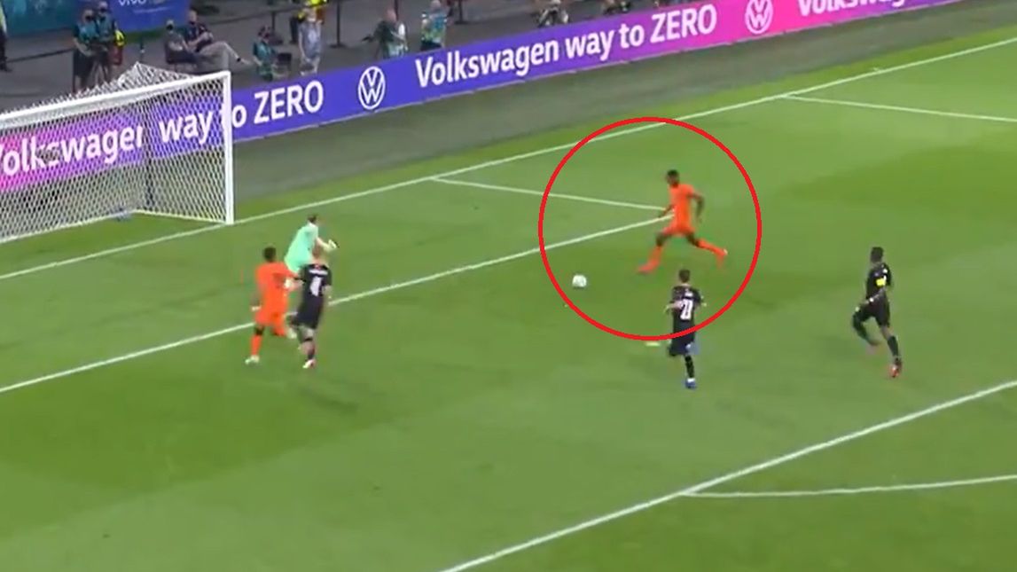 Twitter / TVP Sport / Bramka Holandii na 2:0