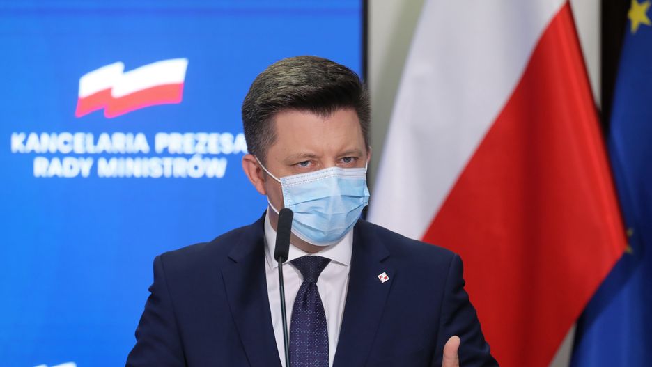 Warszawa, 30.07.2021. Koronawirus w Polsce. Szef Kancelarii Prezesa Rady Ministrów Michał Dworczyk podczas konferencji prasowej w Warszawie, 30 bm. (amb) PAP/Paweł Supernak