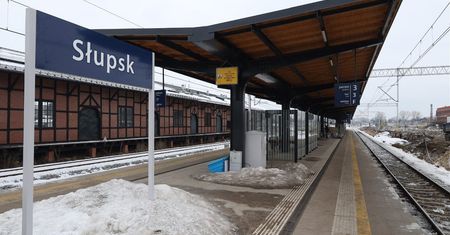 Proste przesiadki i tańsze podróże na Pomorzu. Zmiany od poniedziałku