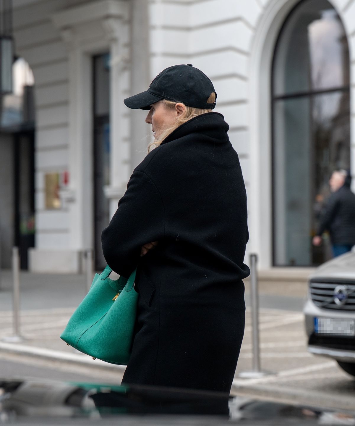 Grażyna Szapołowska sfotografowana na mieście