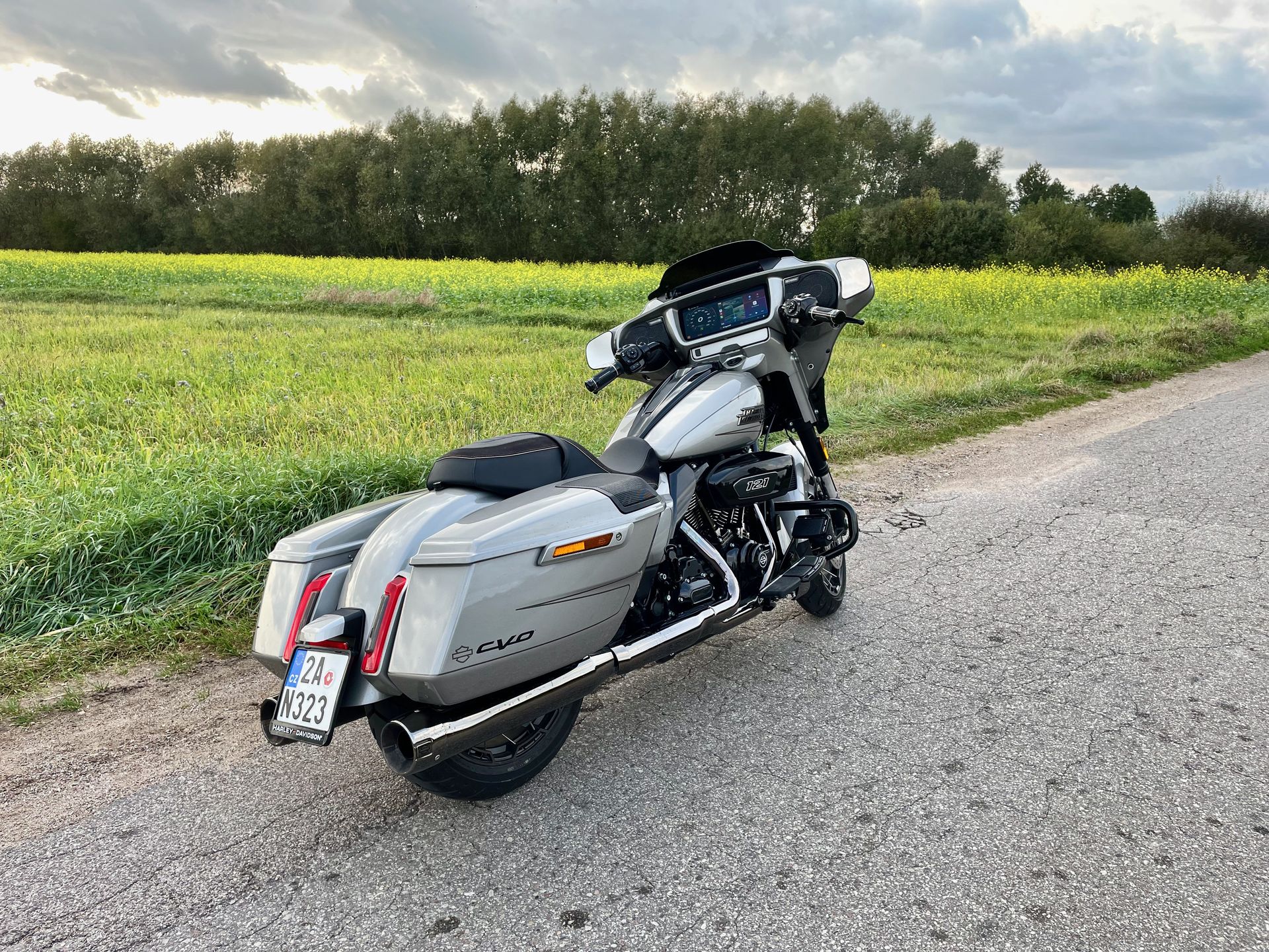 Harley-Davidson Street Glide CVO