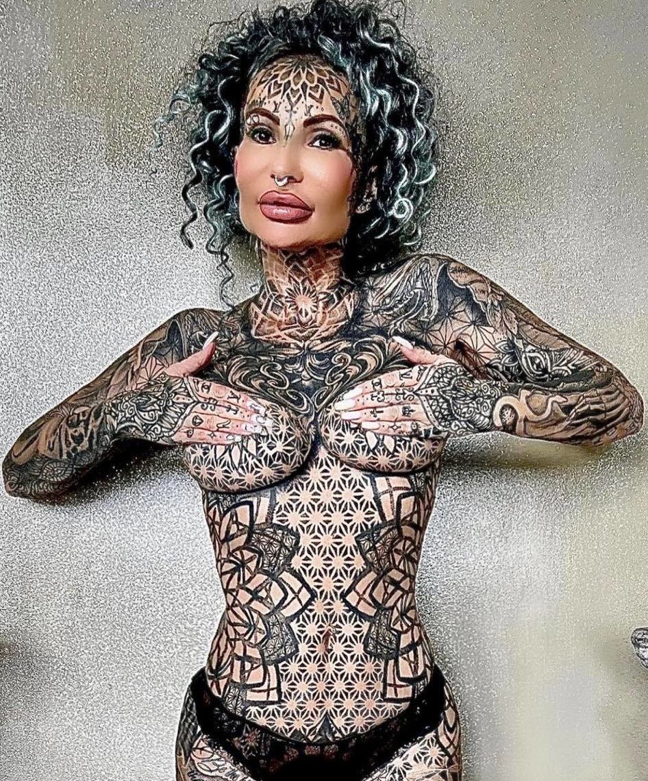 Adrianna Eisenbach