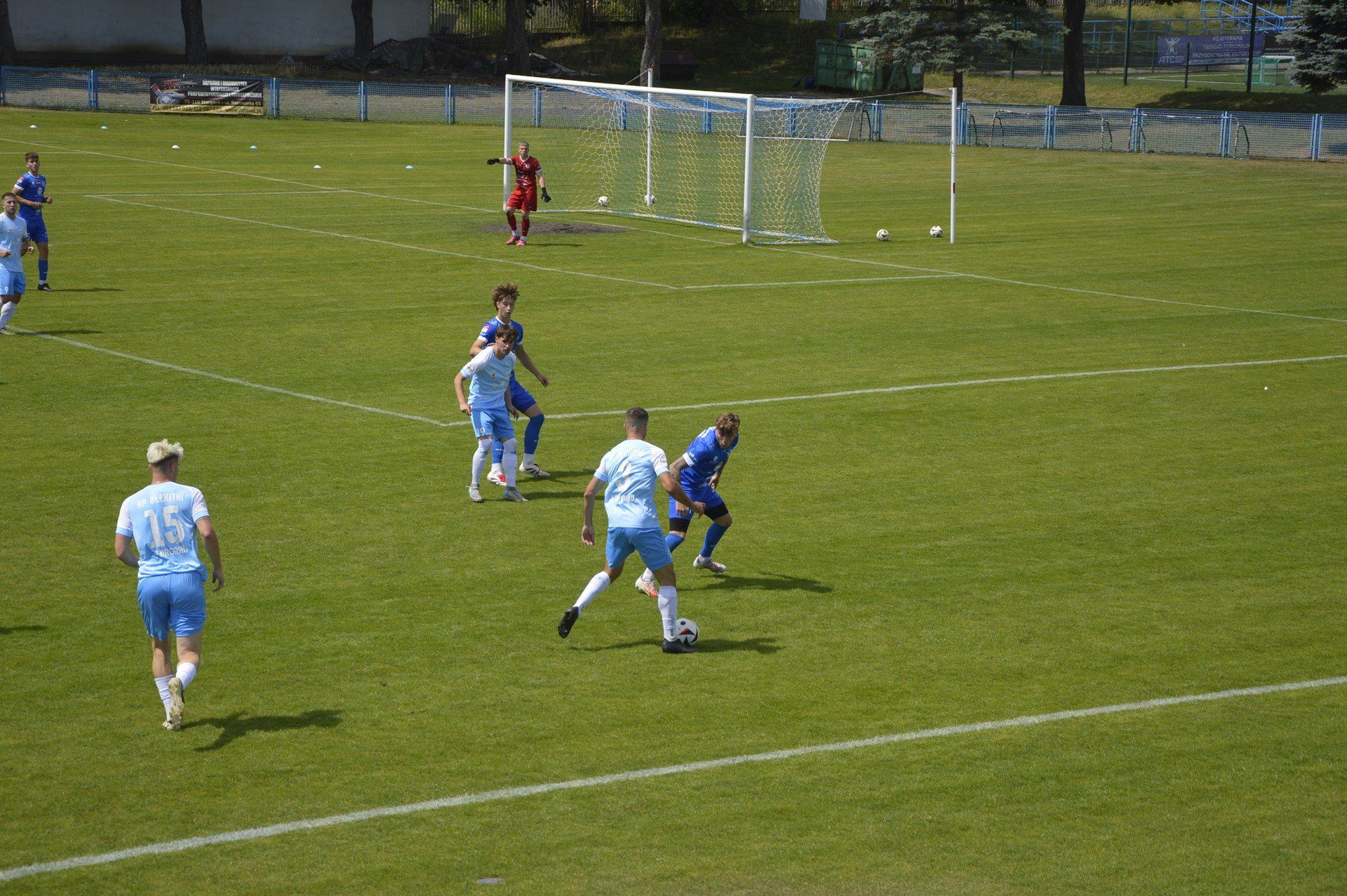 Od porażki 0:2 ze Stilonem Gorzów rozpoczęli przygotowania do nowego sezonu piłkarze Błękitnych Stargard.