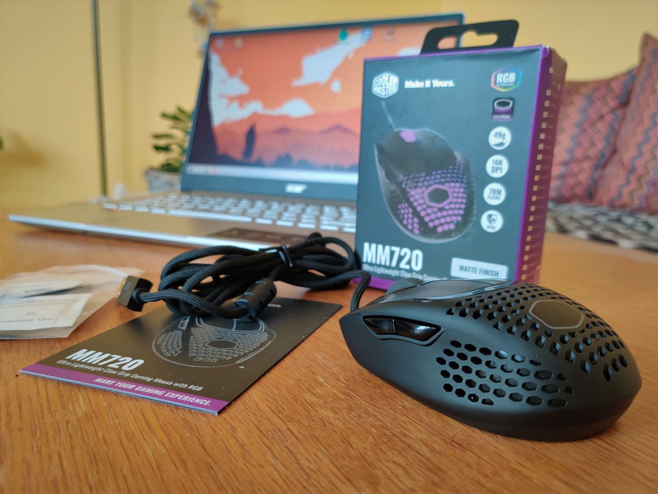 Cooler Master MM720 - mysz dla graczy w kategorii piórkowej