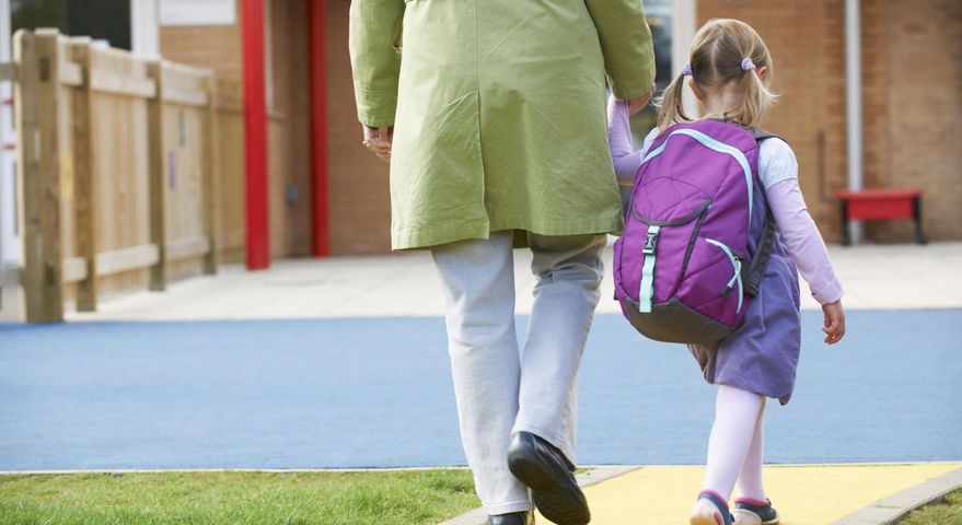 Pierwszy dzień w szkole może być dla dziecka stresem