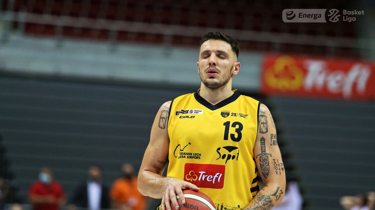 Materiały prasowe / Andrzej Romański / Energa Basket Liga / Na zdjęciu: Dominik Olejniczak