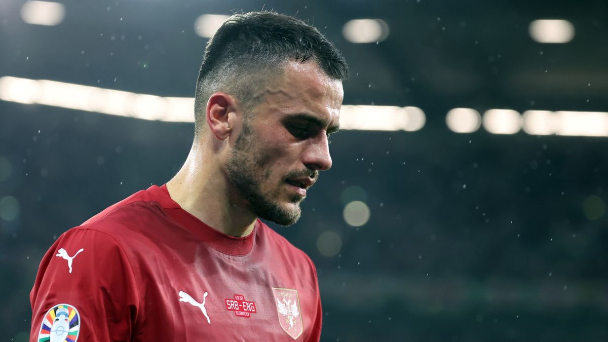 PAP/EPA / CHRISTOPHER NEUNDORF / Na zdjęciu: Filip Kostić