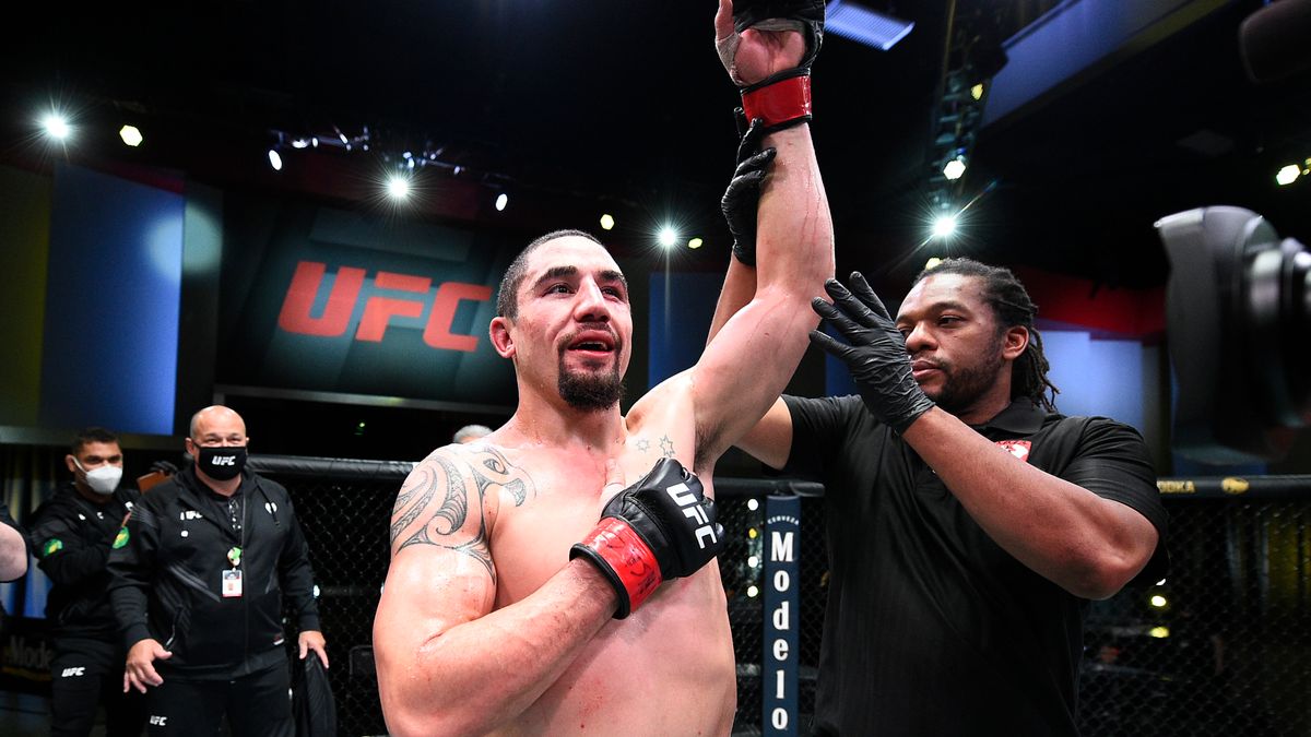 Getty Images /  Chris Unger/Zuffa LLC / Na zdjęciu: Robert Whittaker