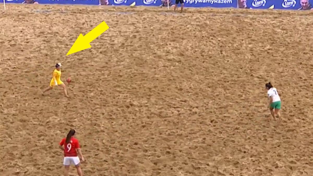 Zdjęcie okładkowe artykułu: Facebook / TVP Sport / Na zdjęciu: Moment uderzenia w piłkę w meczu Portugalia - Polska.