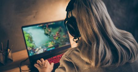 To nie koniec promocji Black Friday! Laptop gamingowy nawet 500 zł taniej