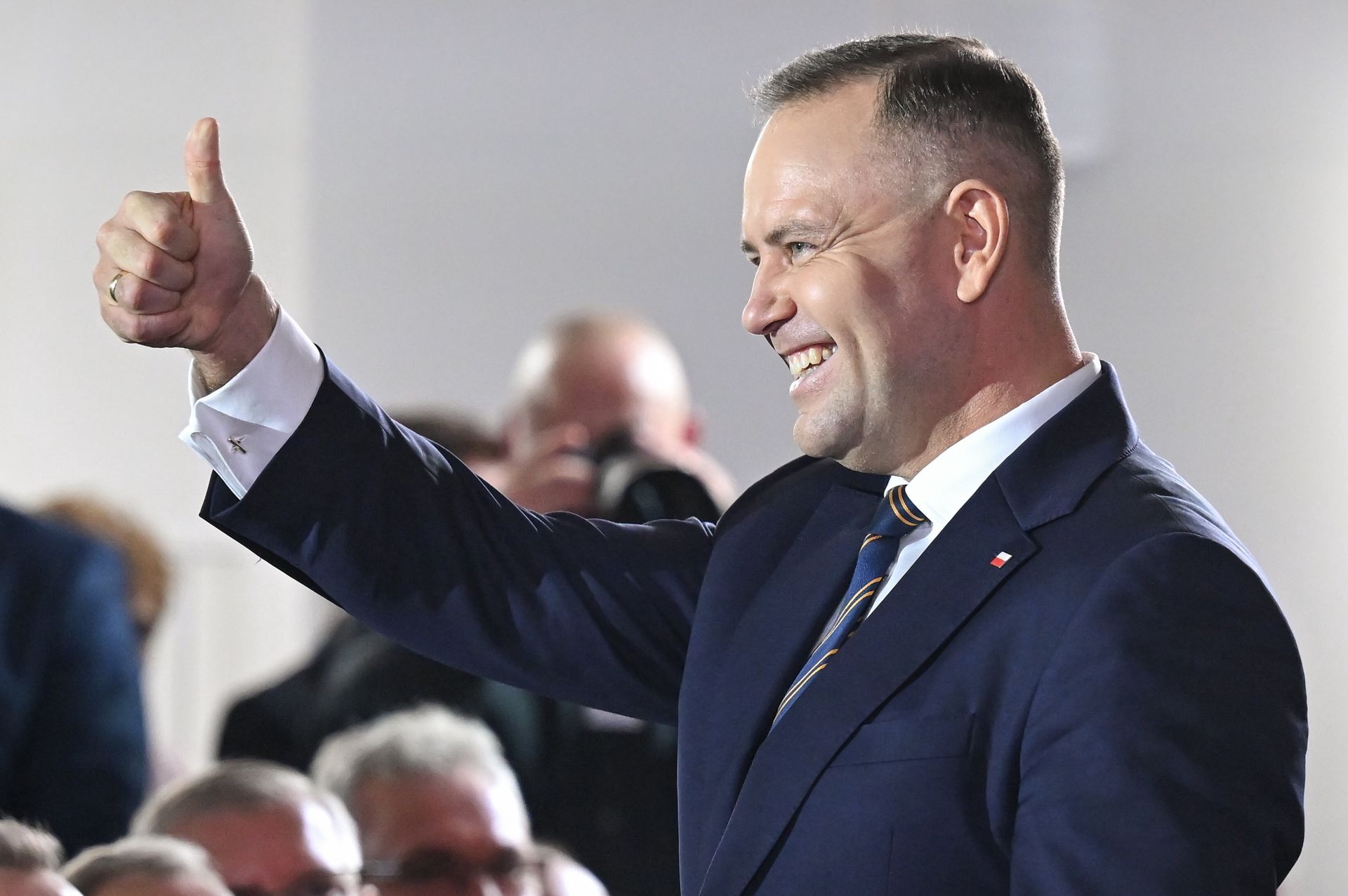 wiadomości,aktualności,WP Wiadomości Pierwszy miesiąc prezydentury Nawrockiego. Jak oceniają go Polacy?