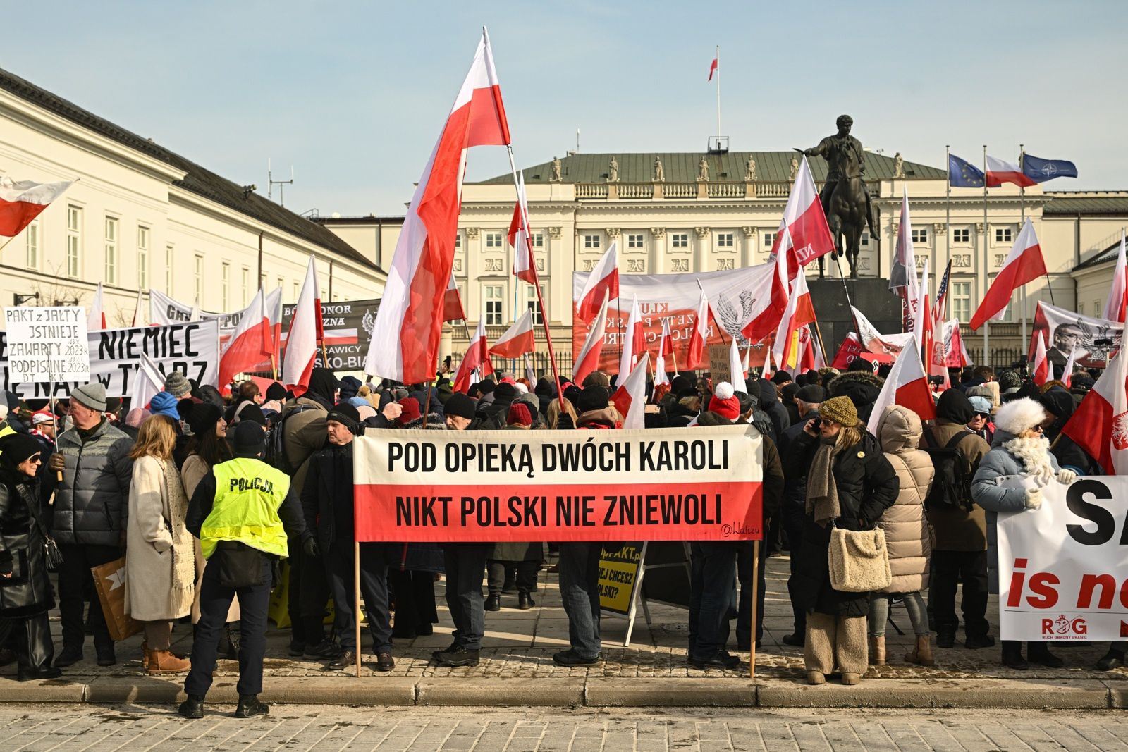 Protest przed Pałacem Prezydenckim
