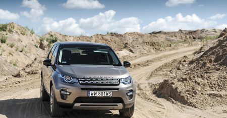 Land Rover Discovery Sport 2.0 Si4 HSE - test, opinia, spalanie, cena