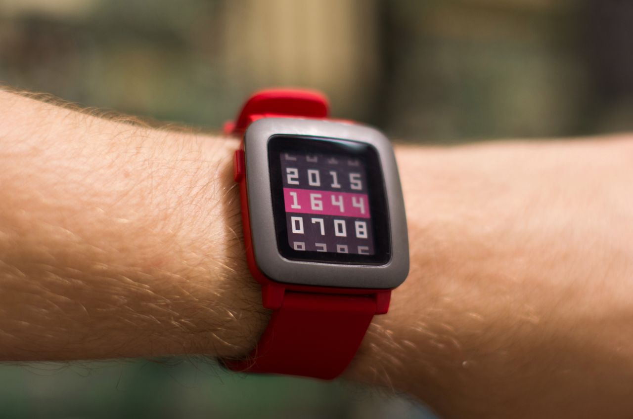 Pebble Time – test wesołego smartzegarka, którego nie trzeba codziennie ładować