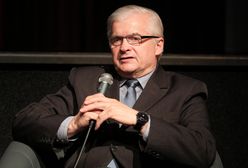 Obce służby atakują Polskę? Cimoszewicz nie ma wątpliwości