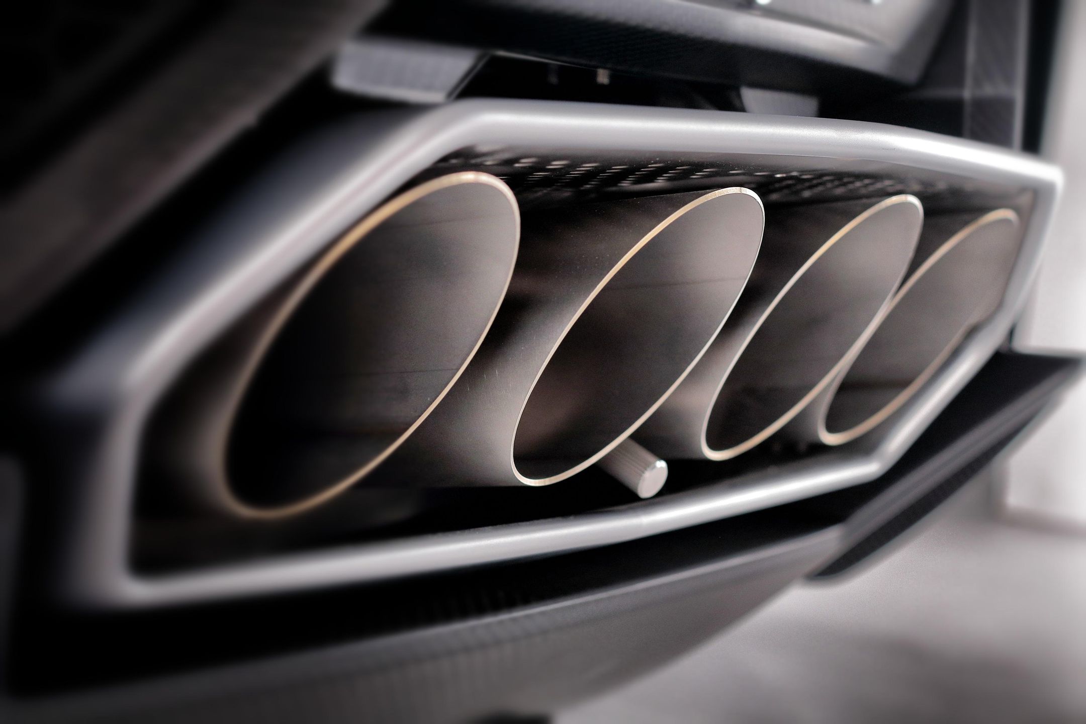Ixoost Esavox Lamborghini Speaker System: głośnik Bluetooth jak Lamborgini Aventador 5