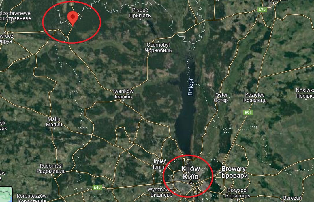 Na dole mapy ukraińska stolica. W lewym górnym narożniku zaatakowany punkt graniczny. Odległość między nimi wynosi około 140 km