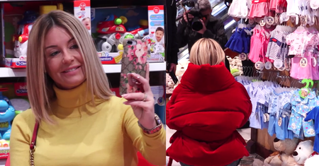 Rozenek w puchatej kurtce przegląda ciuszki dla dzieci