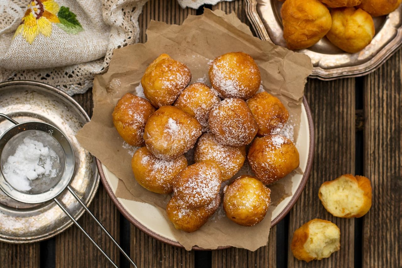 Quick and easy mini doughnuts: A sweet escape from tradition