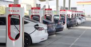 Tesla zapłaci za jazdę swoimi autami. Stawki są całkiem zachęcające
