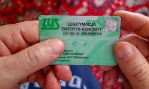 Oto co daje legitymacja emeryta. Nie każdy senior o tym wie