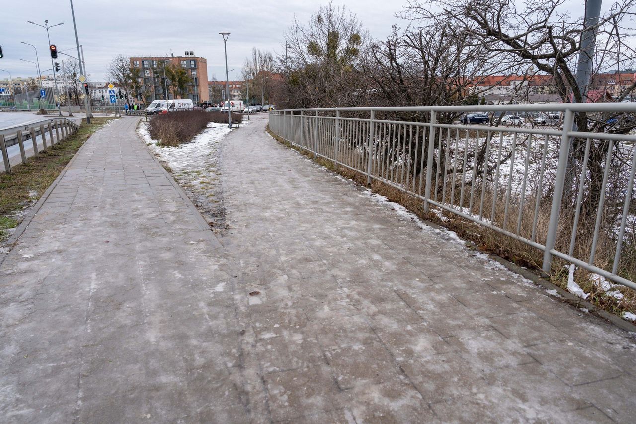 Bydgoszcz: Możliwe oblodzenia. Temperatura w nocy spadnie nawet do -5 stopni