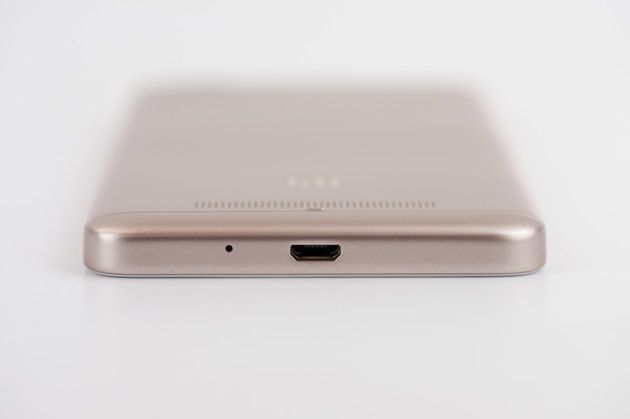 Xiaomi Redmi 4A - micro USB