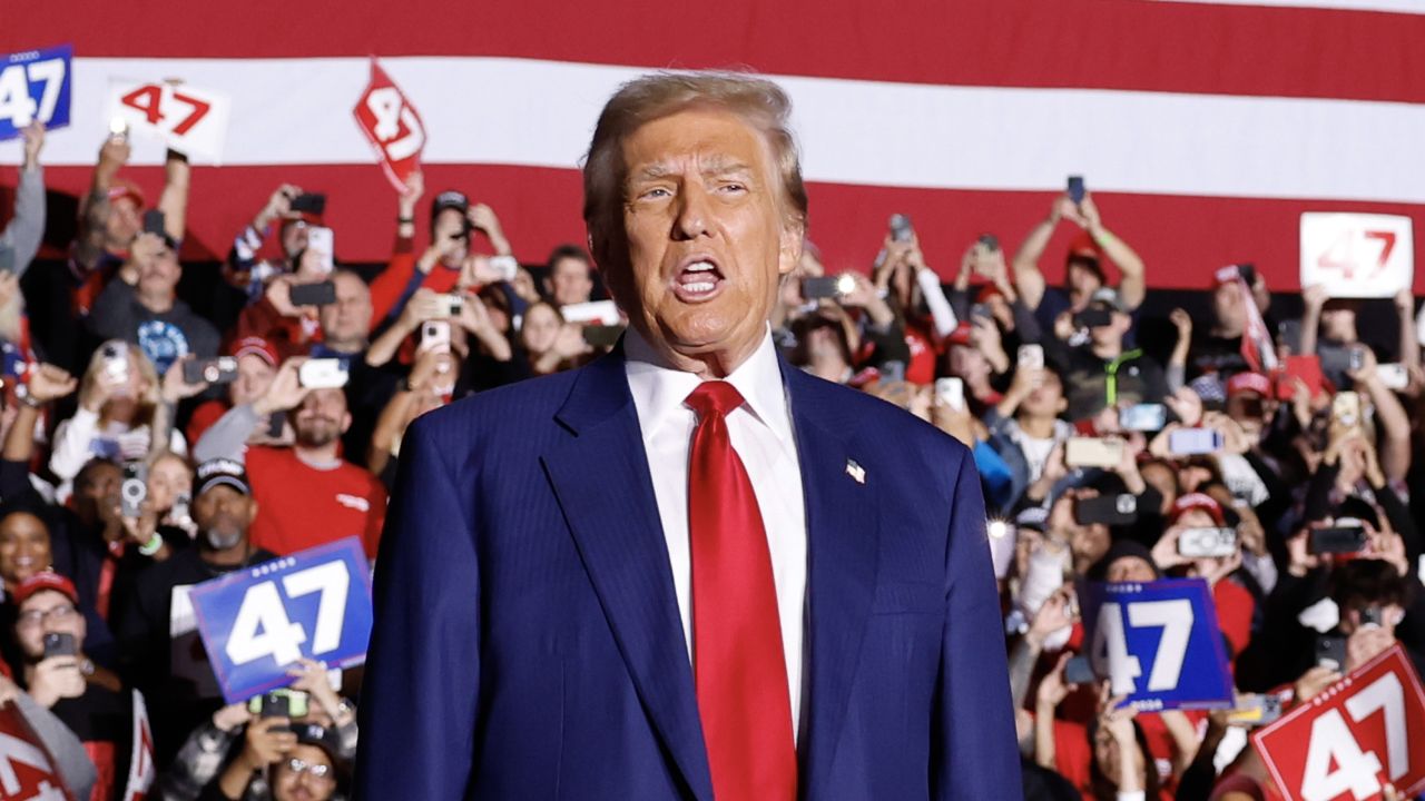 Trump grozi kolejnymi cłami. "Wkrótce zamierzamy ogłosić"