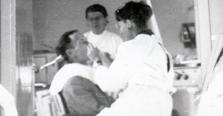 Wędrowni dentyści w PRL-u. Leczyli to, co było najniżej w hierarchii potrzeb