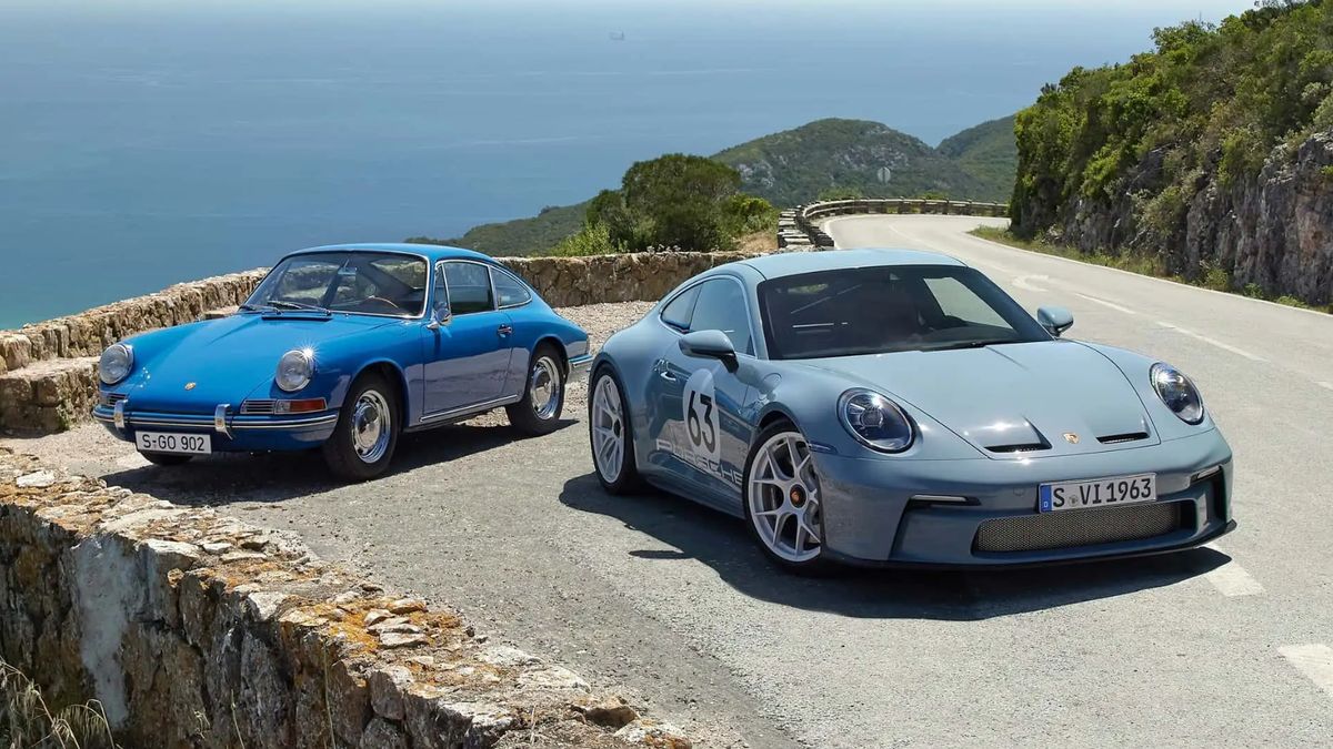 Każda kolejna generacja 911 jest coraz większa